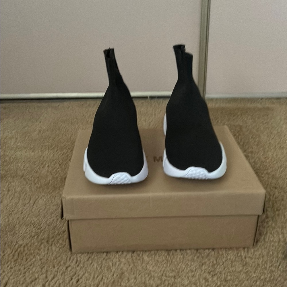 Steve Madden Black and White Ankle Booties